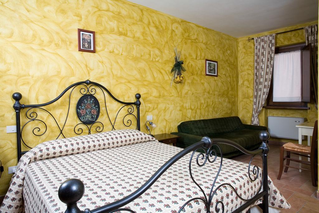 La Tenuta Dei Ricordi Castel Ritaldi Dış mekan fotoğraf